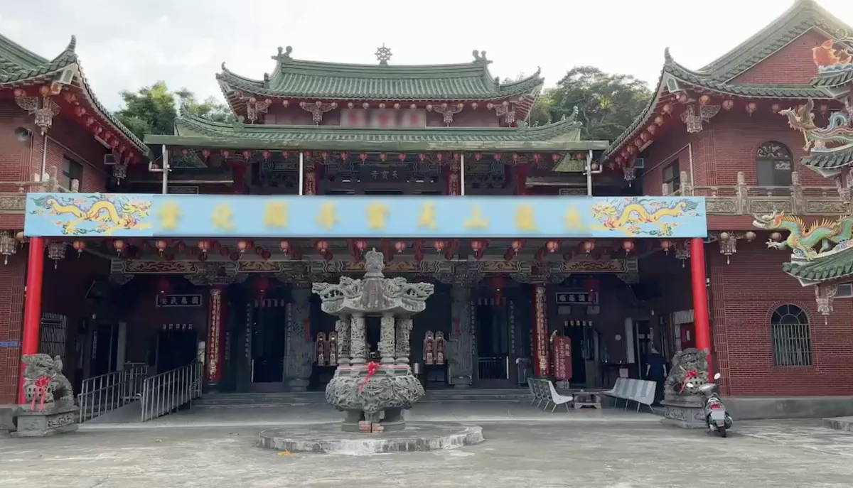 社論--政治不應綁架宗教信仰