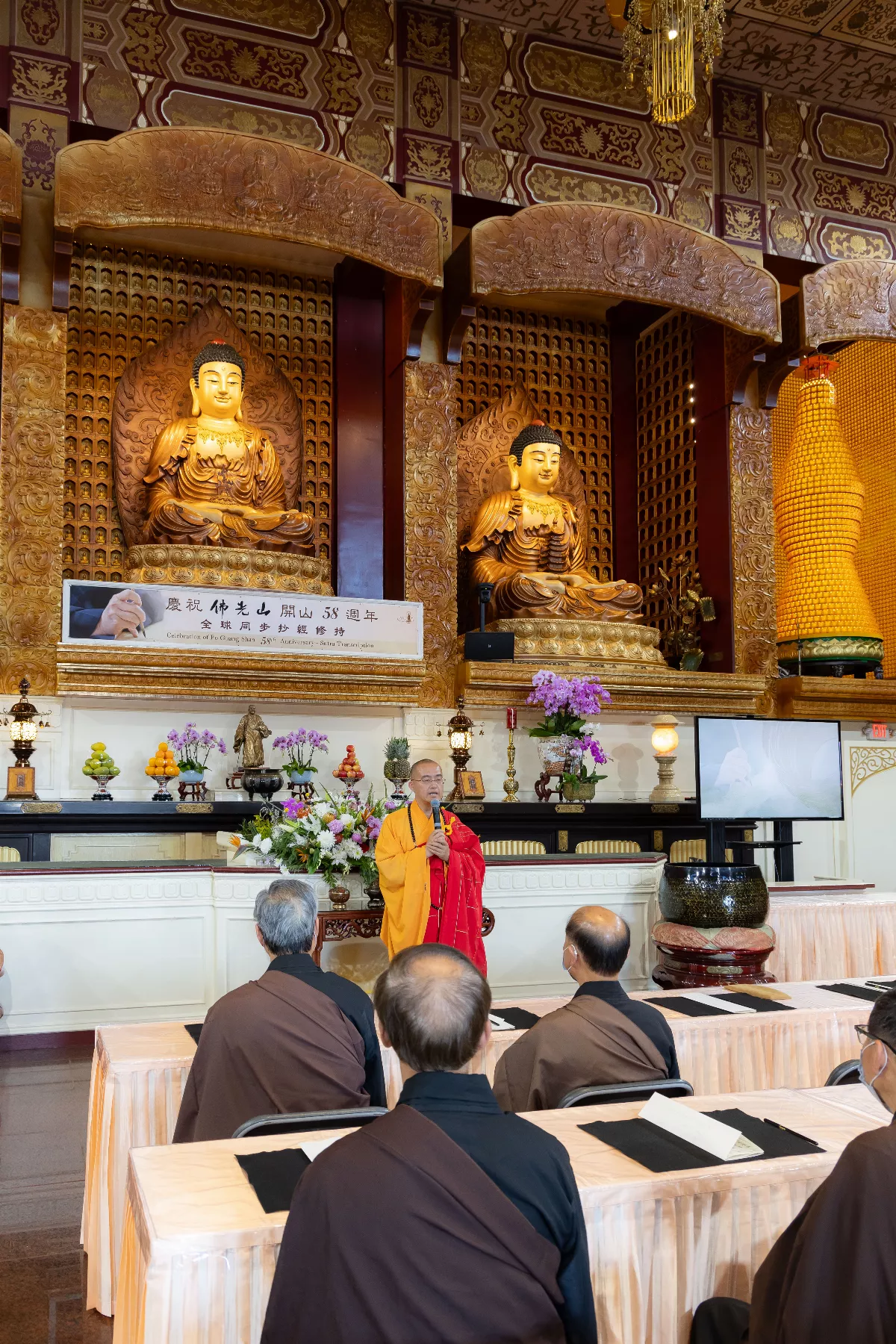 Commemorating Fo Guang Shan’s 58th Anniversary: Global Simultaneous Sutra Transcription Event at Hsi Lai Temple