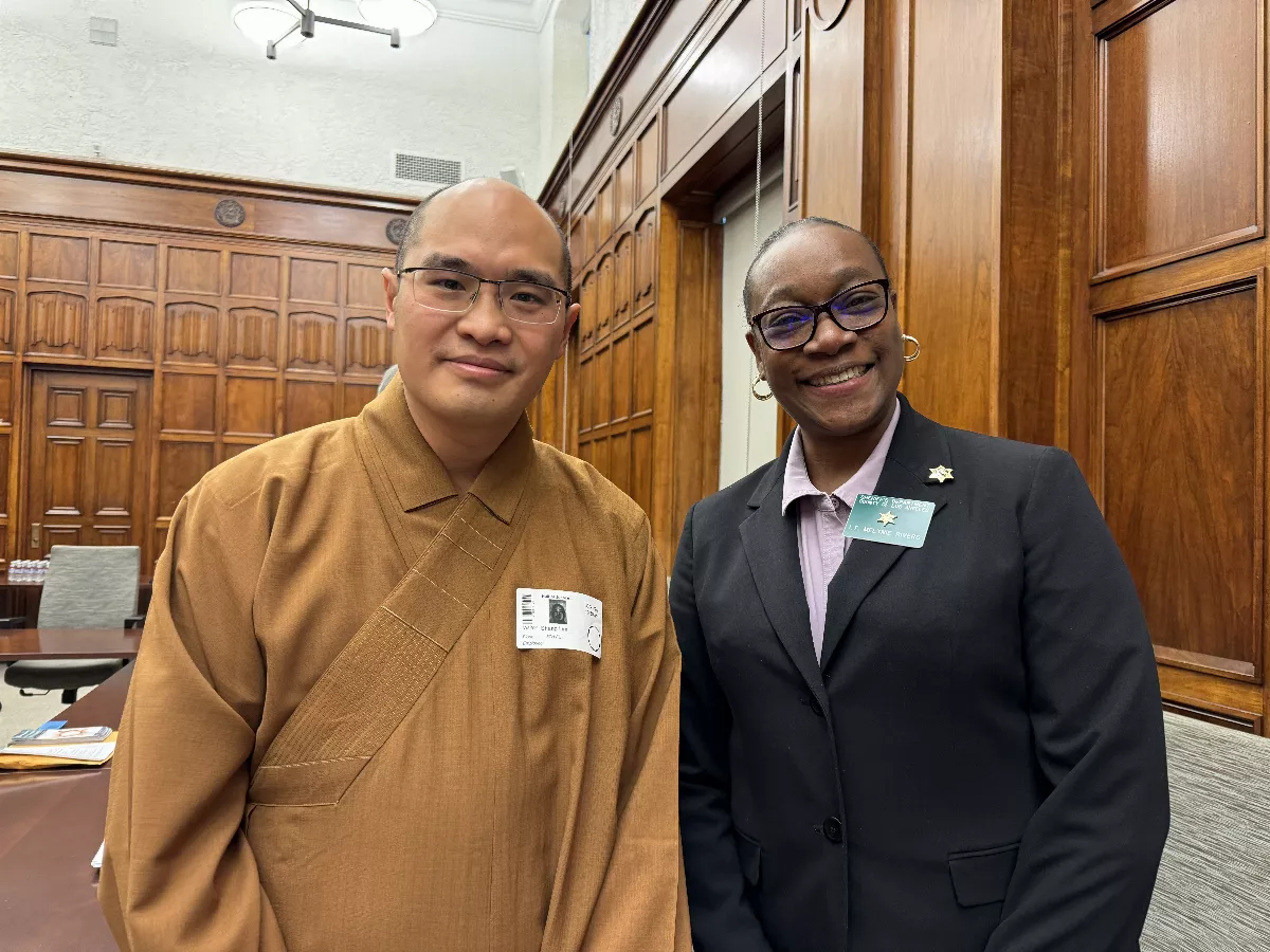Hsi Lai Temple Invited to Los Angeles County Sheriff's Department Meeting: Assisting in Social Stability