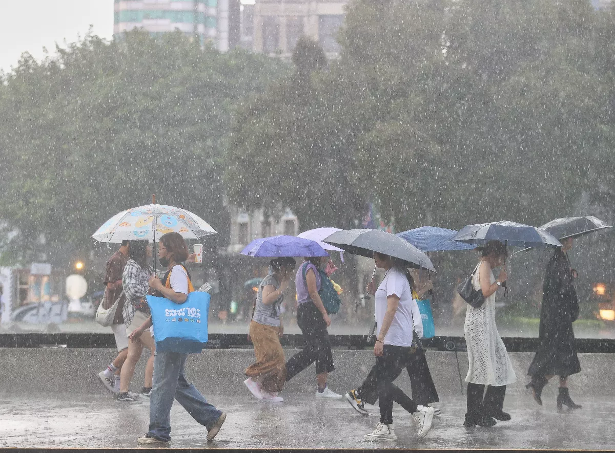 今各地高溫達33度 7日起午後雷陣雨範圍擴大