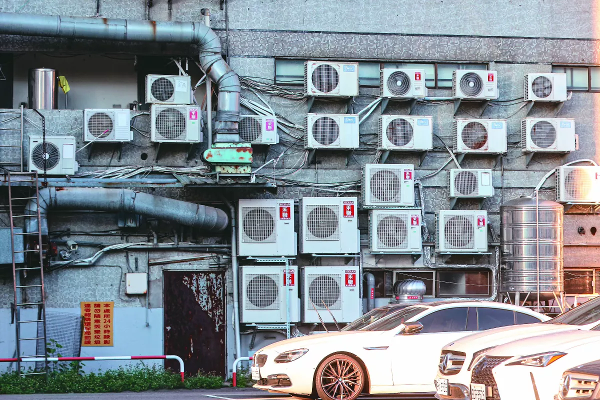 立委指昨夜備轉容量率低於5％ 台電：電力足夠未啟動需量競價