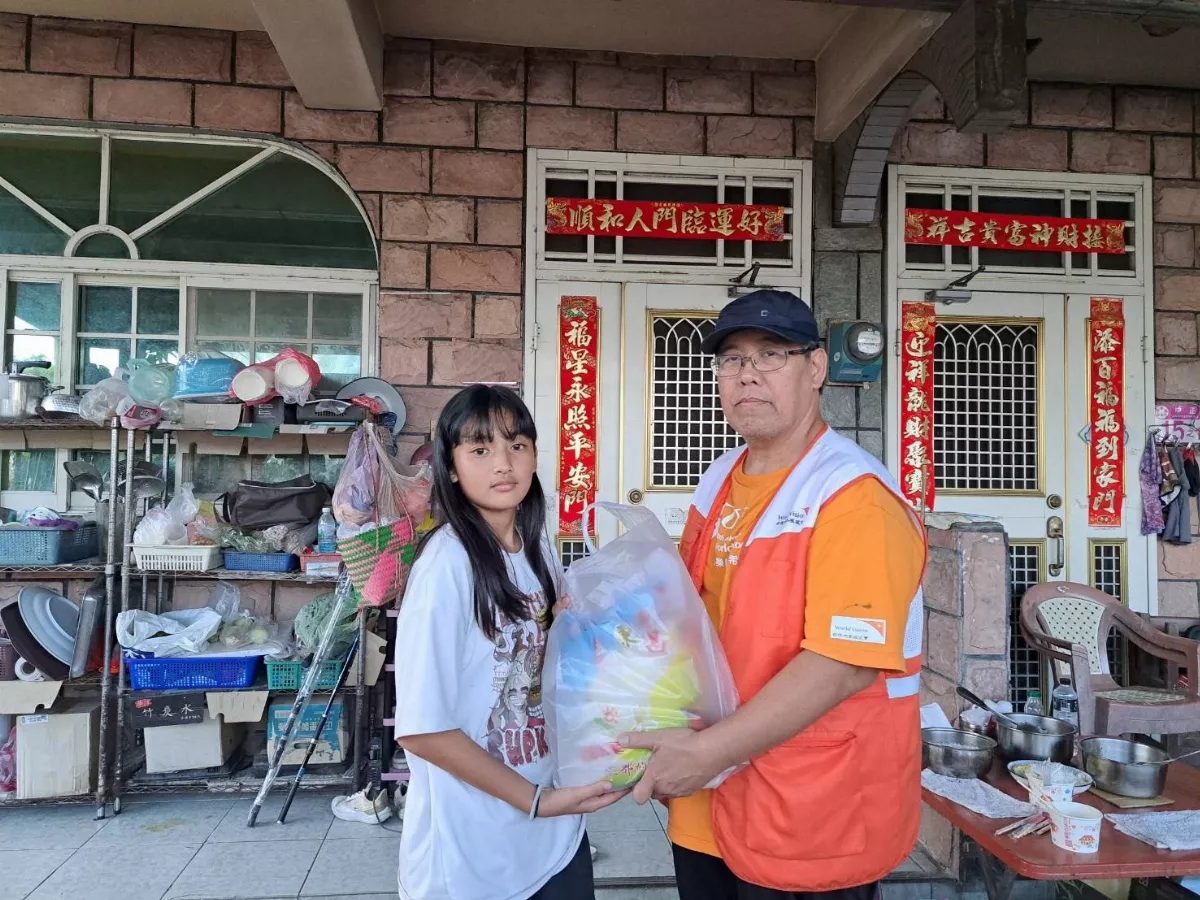賴總統頒發總統教育獎 讚獲獎者克服逆境闖出一片天