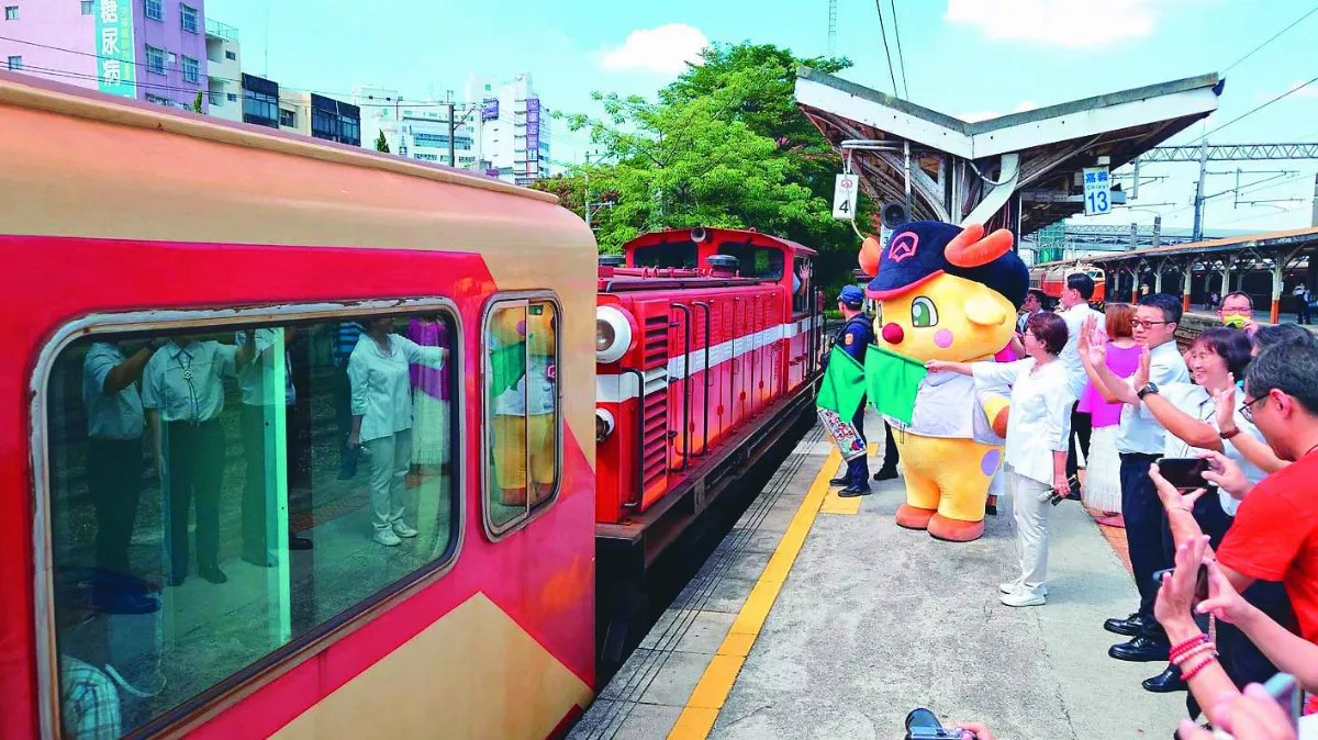睽違15年 阿里山林鐵全線通車