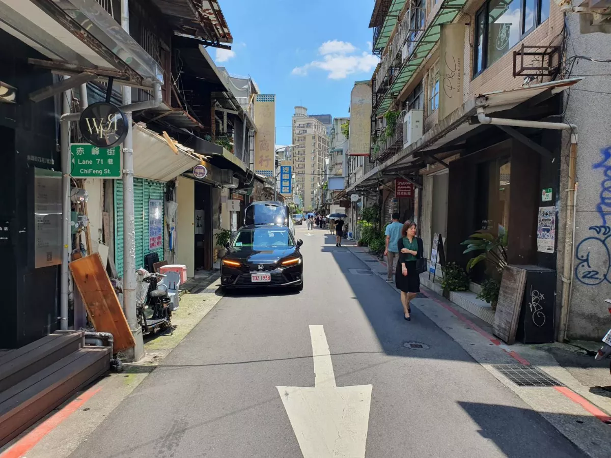 中山商圈74家業者遭檢舉違規  北市府曝長短期2解法