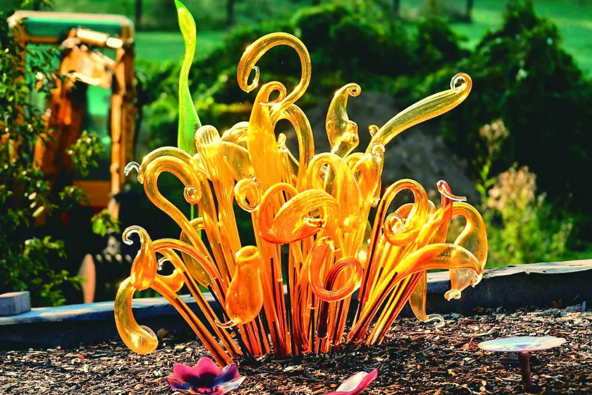 捷克玻璃花園 會隨季節變色