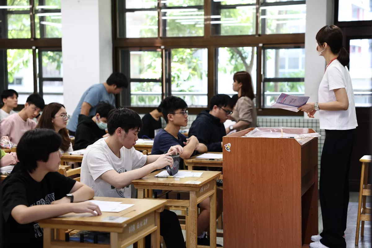 分科測驗／物理考題計算量大 難度比去年高