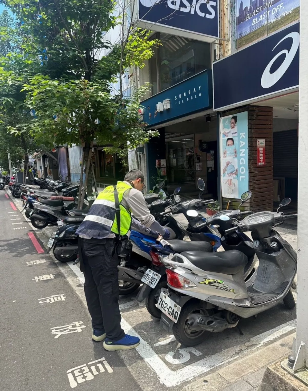 新北8月起推機車路邊停車3優惠 月省超過300元