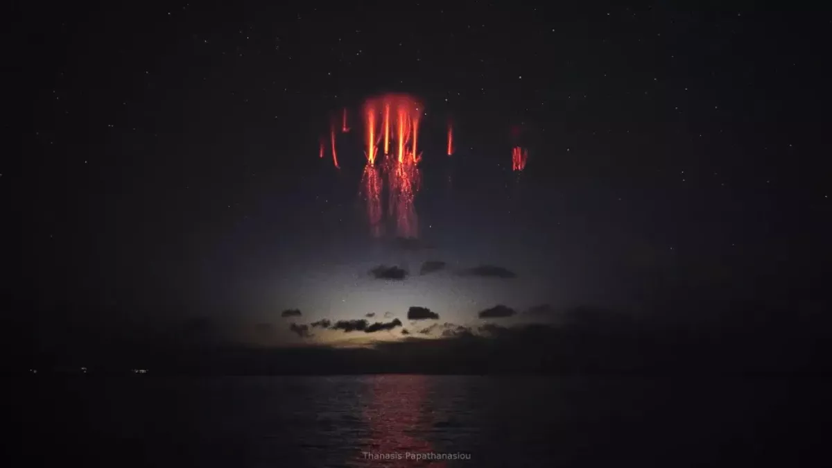 NASA太空人拍下「紅色精靈」 揭示奇特大氣現象