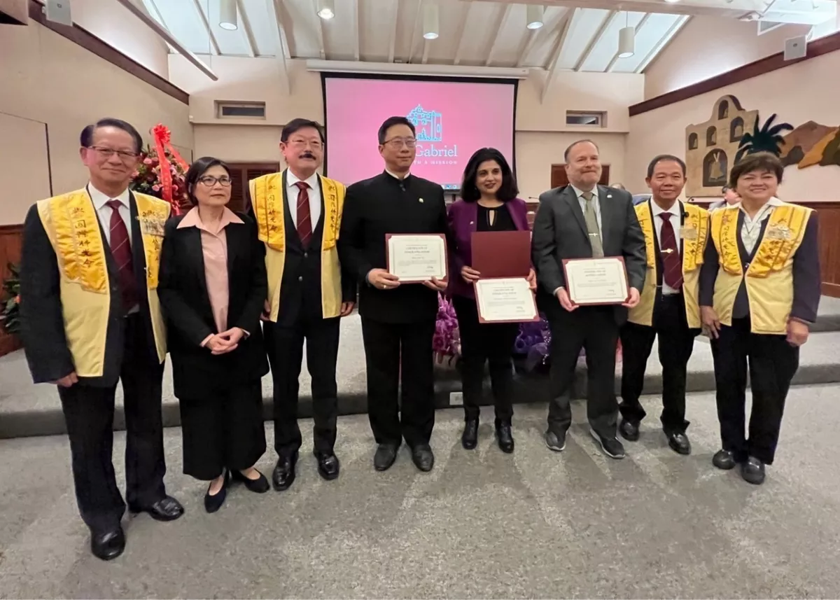 Kaohsiung Pumen Senior High School Alumni, John Wu, Sworn in as the New Chinese-American Mayor of San Gabriel