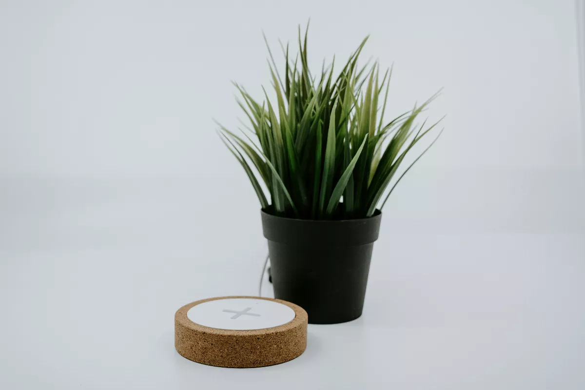 手機充電會發熱充不飽   業者提多種方法解決