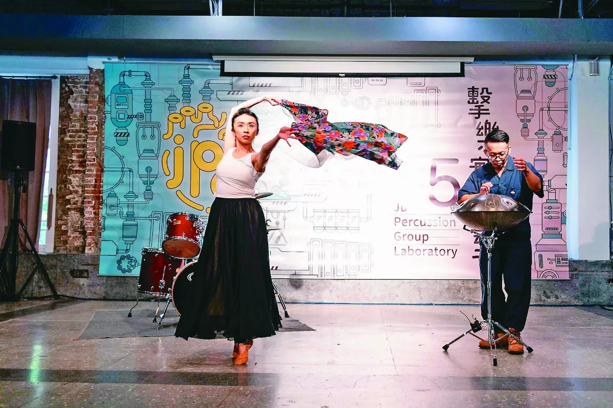 朱團前進宜蘭商場 敲響創生之路