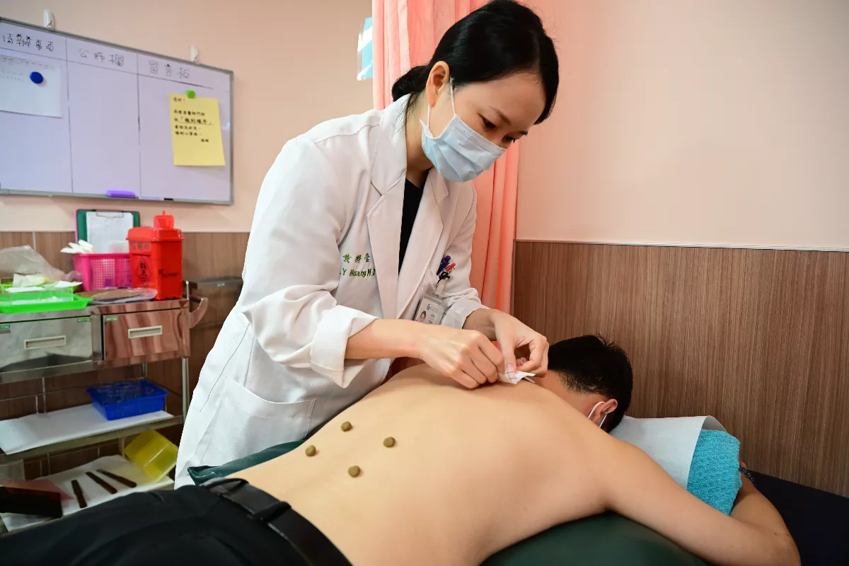 夜尿5次不成眠 中醫三伏貼調體質