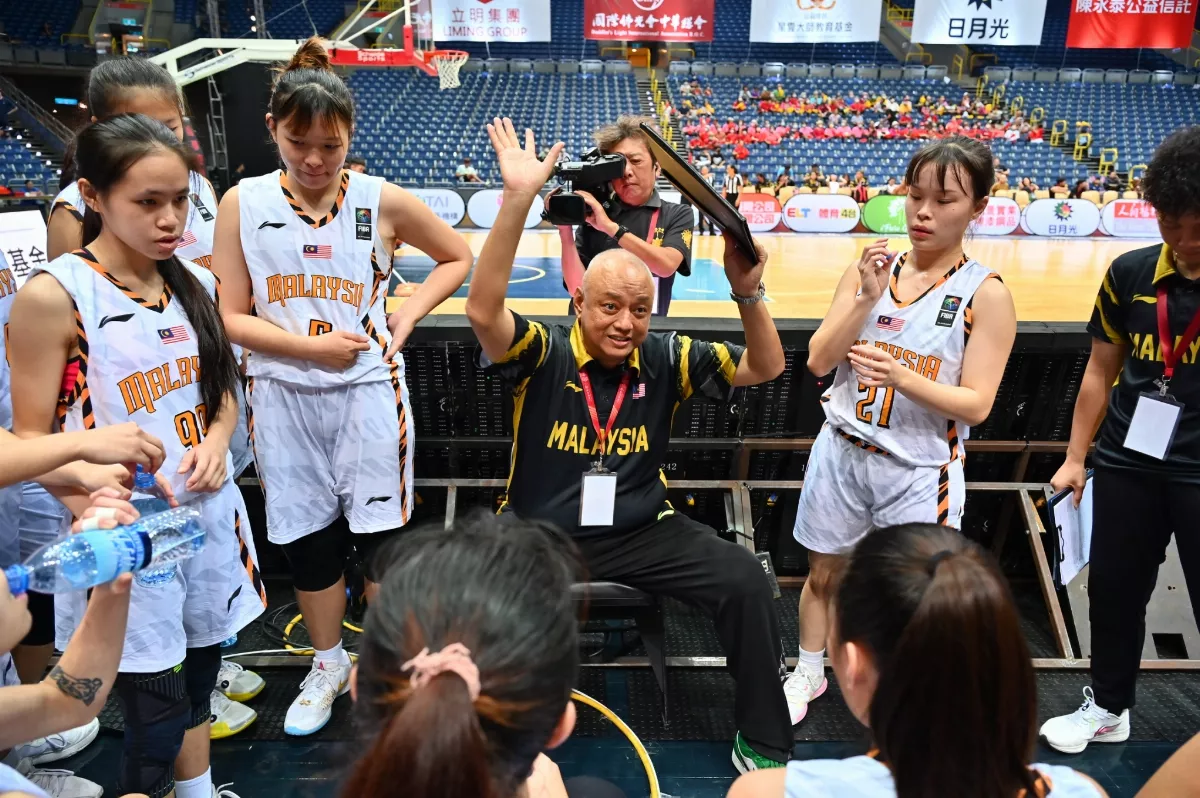 佛光盃／教頭過生日 大馬女籃送首勝大禮