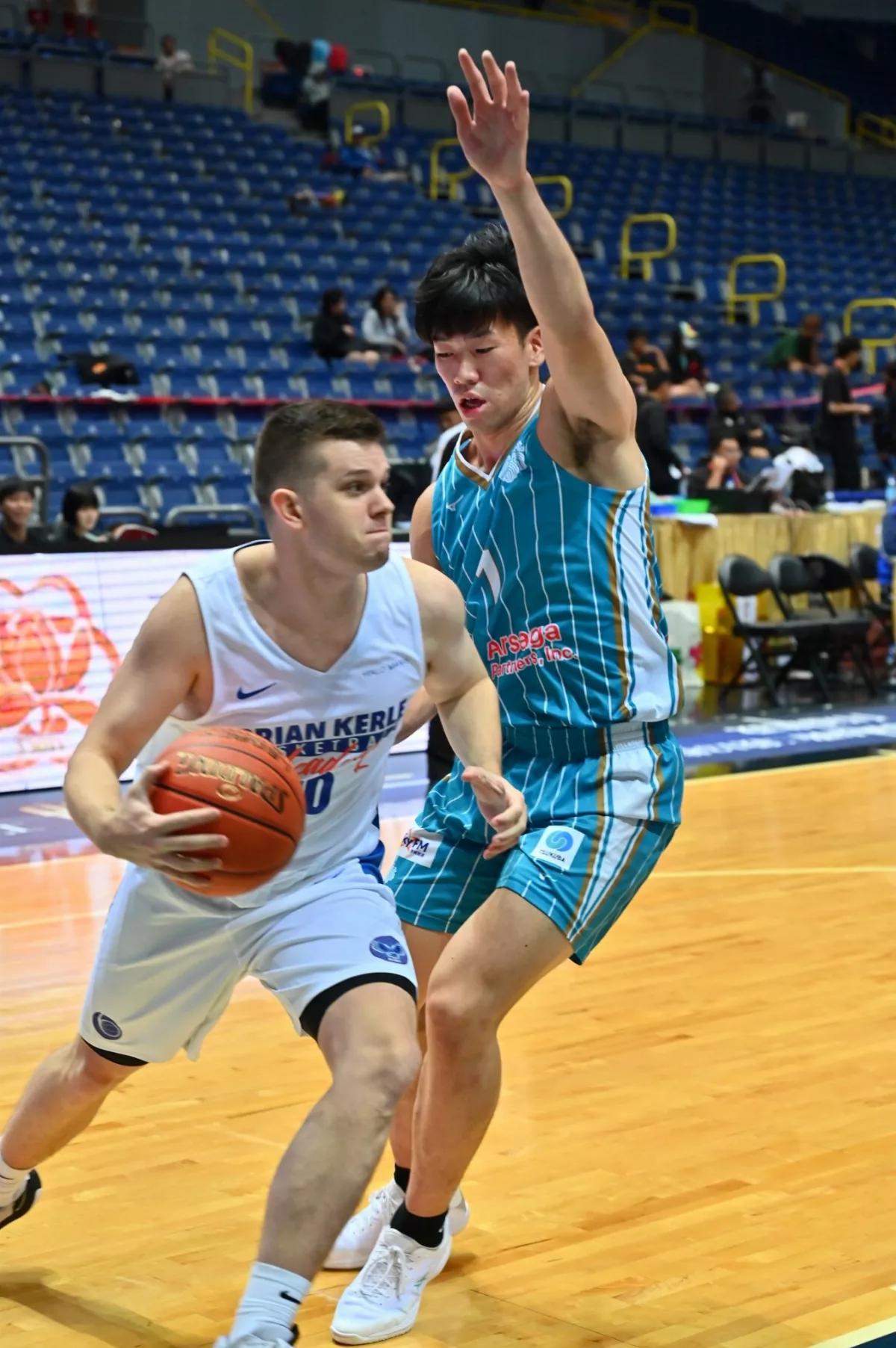 佛光盃／BK學院全勝晉級 老五托比球員兼教練
