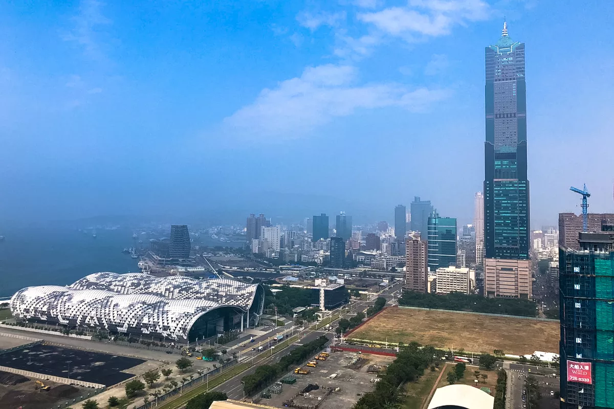 高雄建案宣稱魔法挑高空間其實是違建 公平會罰百萬