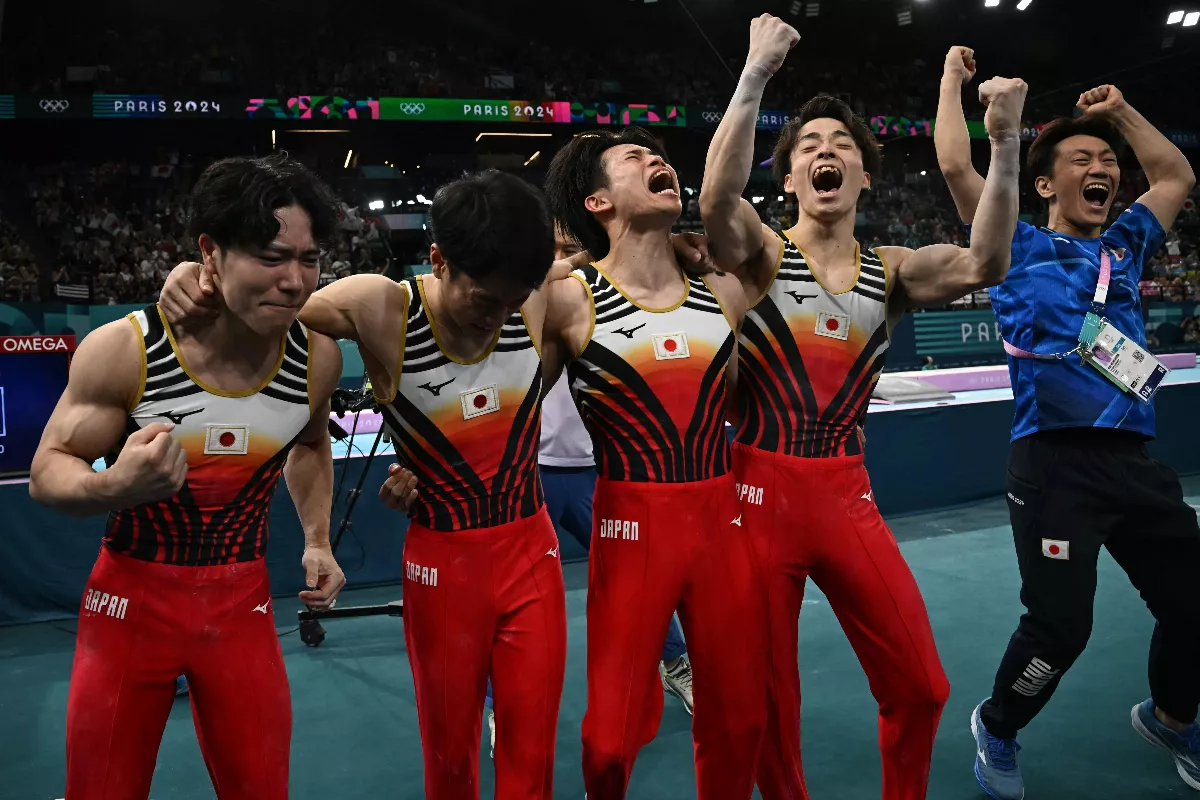 奧運／日本體操男團逆轉中國 睽違8年再度奪金