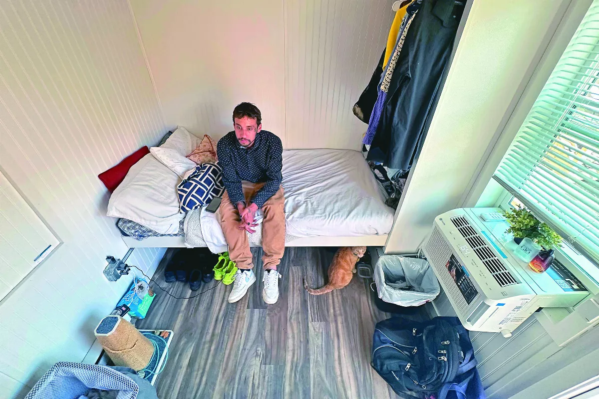 美興建微型社區 貨櫃屋變身街友住家