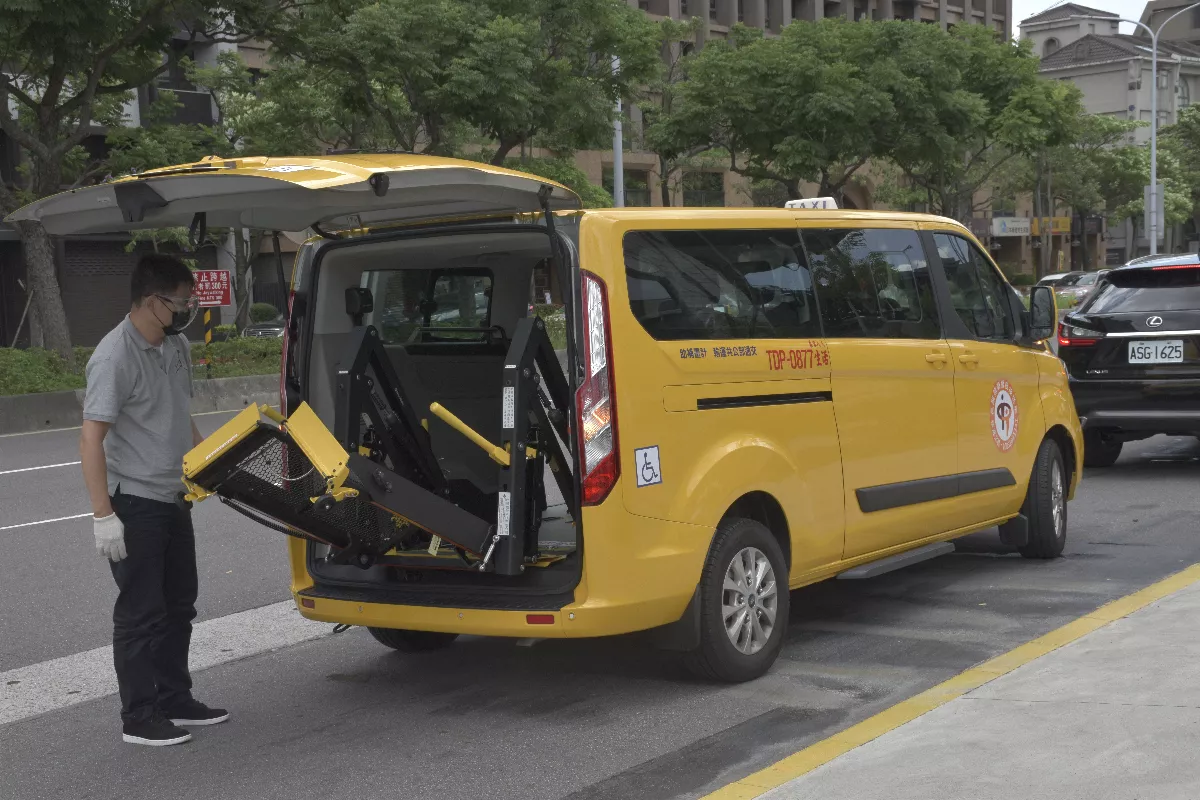 北市通用計程車數量減 長者、身障者一車難求