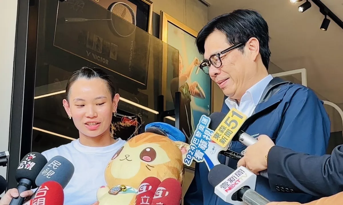 歡迎戴資穎回家　陳其邁先送上愛心飯糰