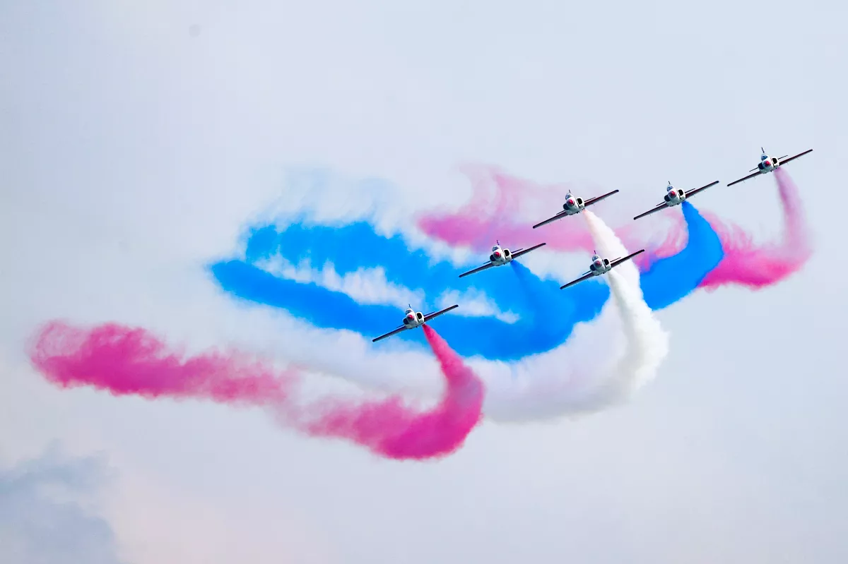 空軍嘉義基地營區開放 雷虎小組AT-3特技操演