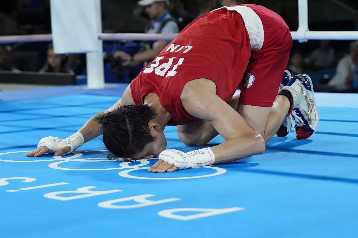 奧運／頂住風波奪金 林郁婷流下感動淚水