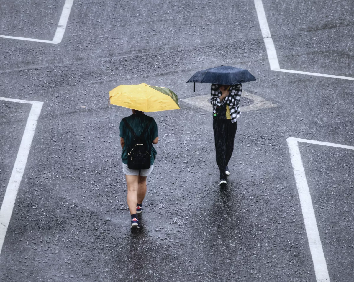 大雨特報來了 16縣市恐下到晚上
