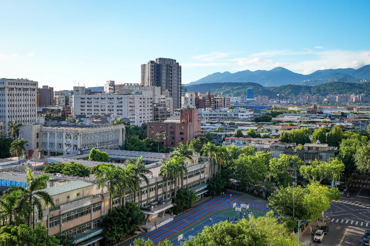 專家稱現象罕見   銀行房貸放款出現「緊縮」