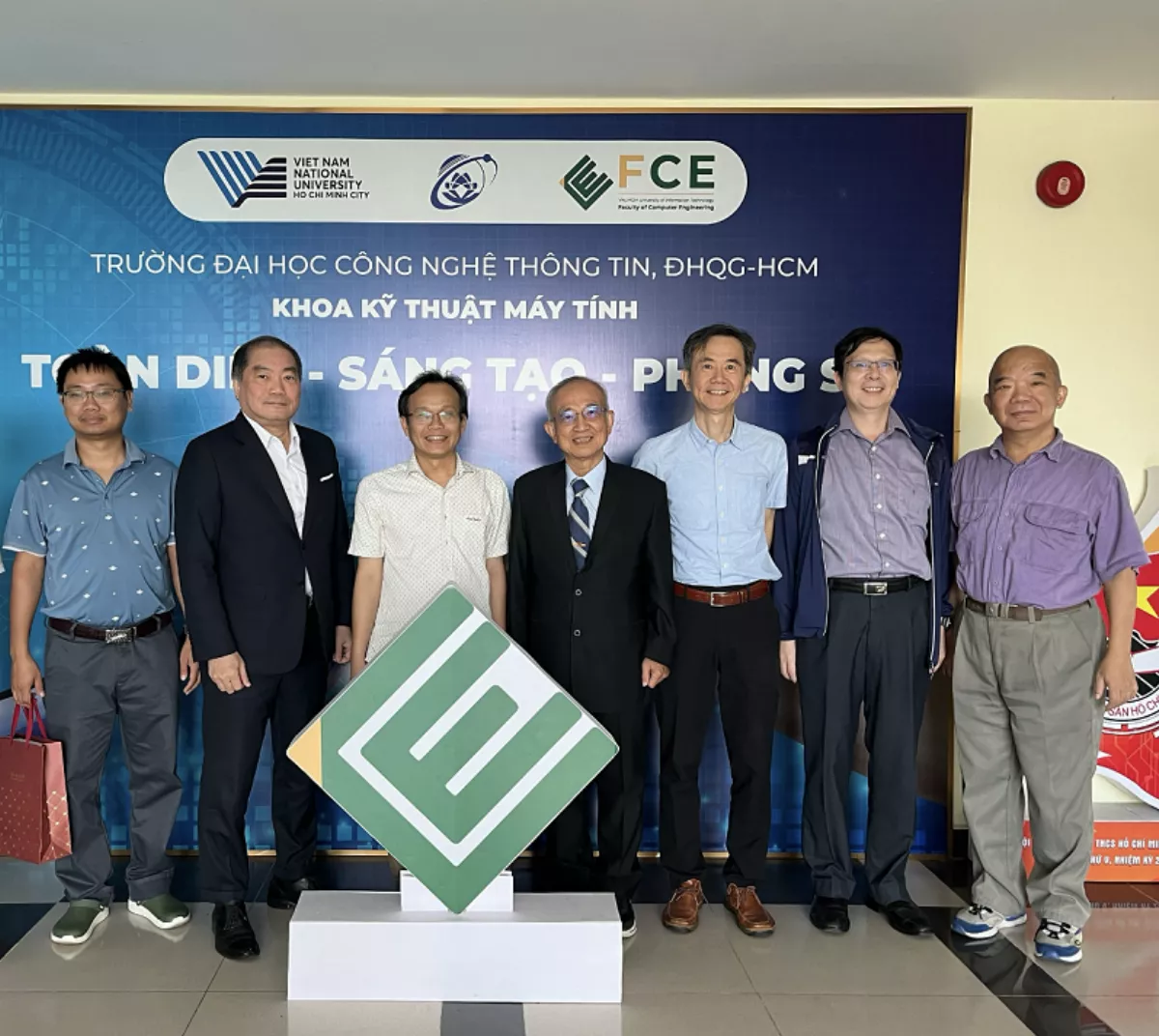成大前進越南  攜手胡志明國家大學培育晶片封測人才