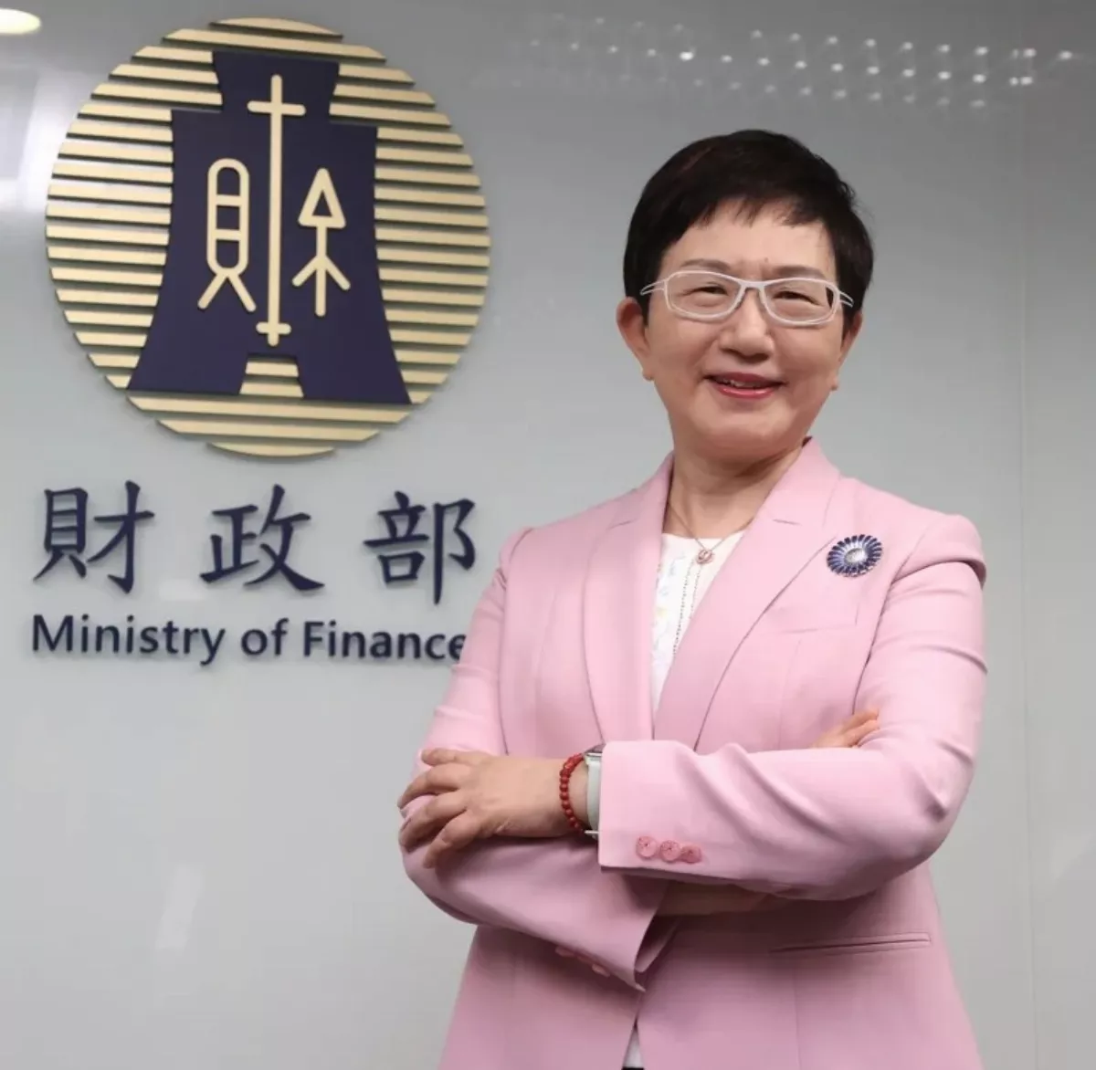 優化稅制 財長：單身上班族年所得低於62.6萬免繳稅