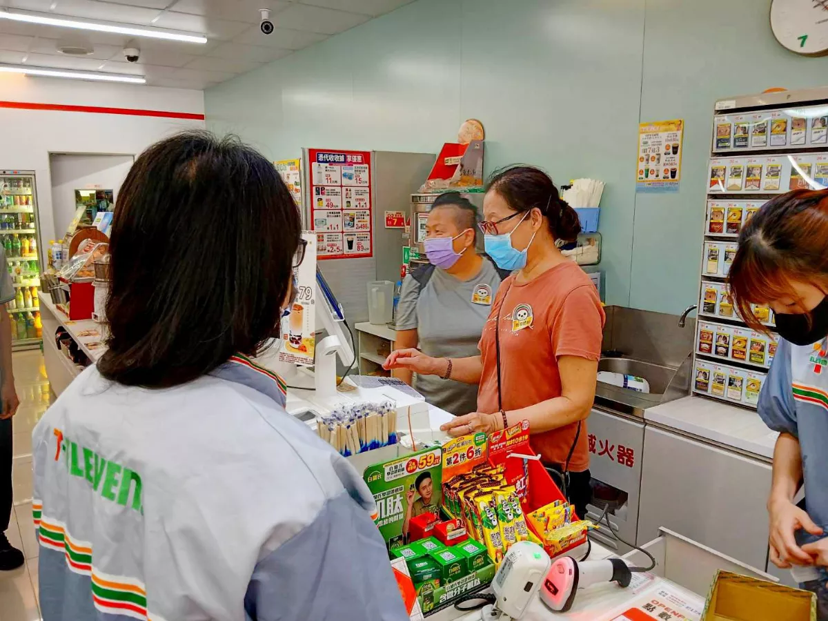 勞動部推高齡友好就業機會 挑戰超商店員