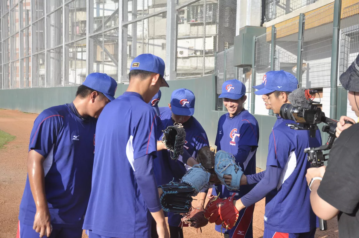 棒球／U23完全體打線初戰 趁機多下暗號演練