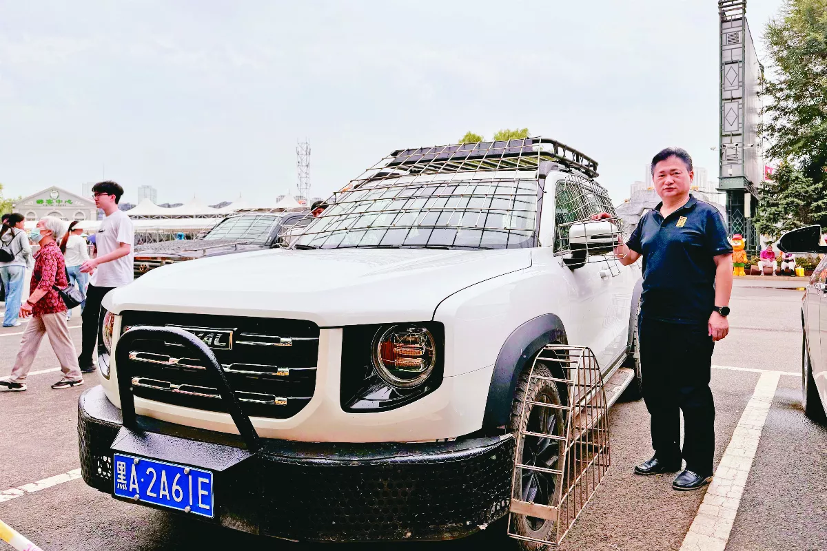 東北虎林園總工程師 劉丹 超級虎爸的柔情