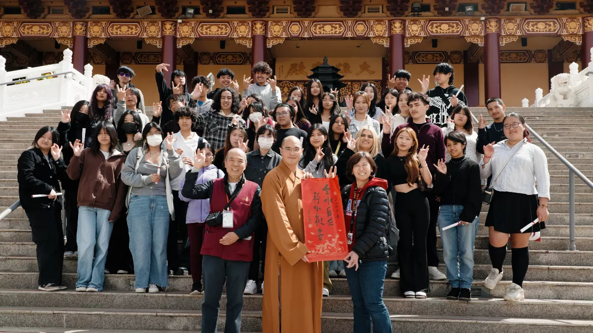 American High School Students Visit Hsi Lai Temple: Meditation Course Plants Seeds of Bodhi