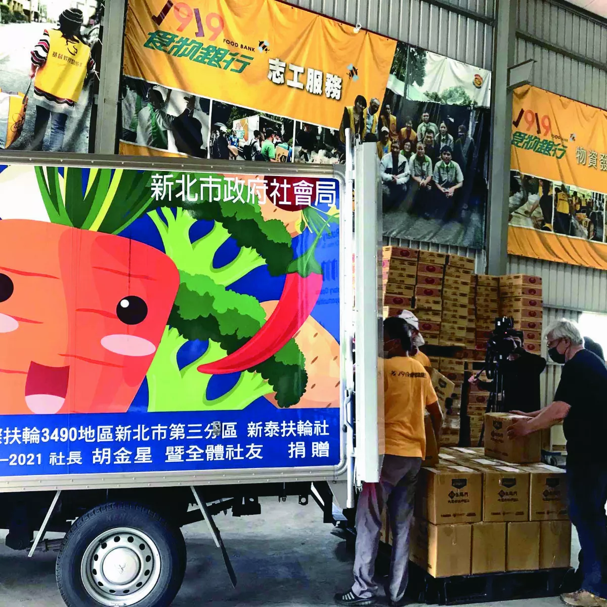 邱大信 奉獻三分之一的人生
