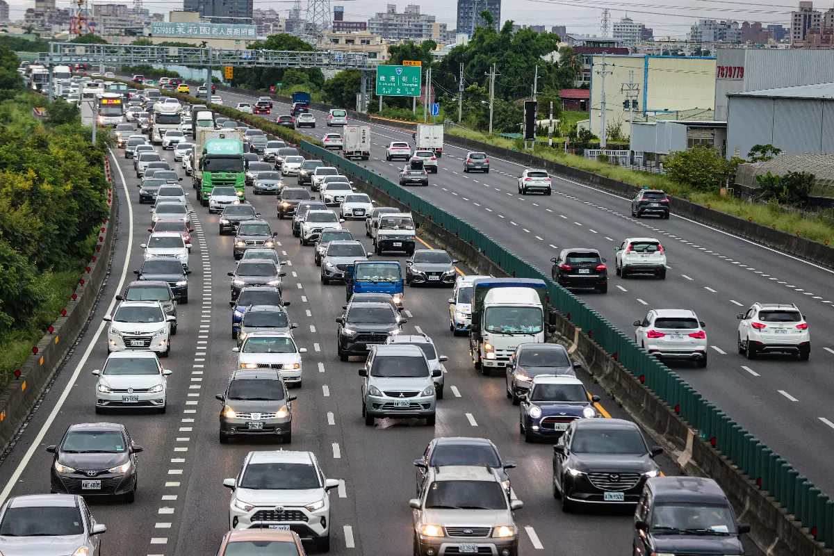 中秋節上午國道大致順暢 這些路段恐雍塞