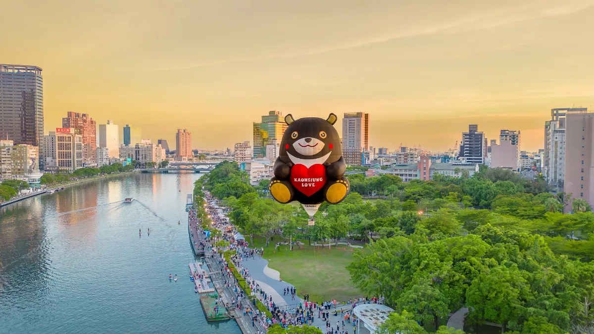 登高攬勝 萌熊熱氣球田寮月世界添魅力 