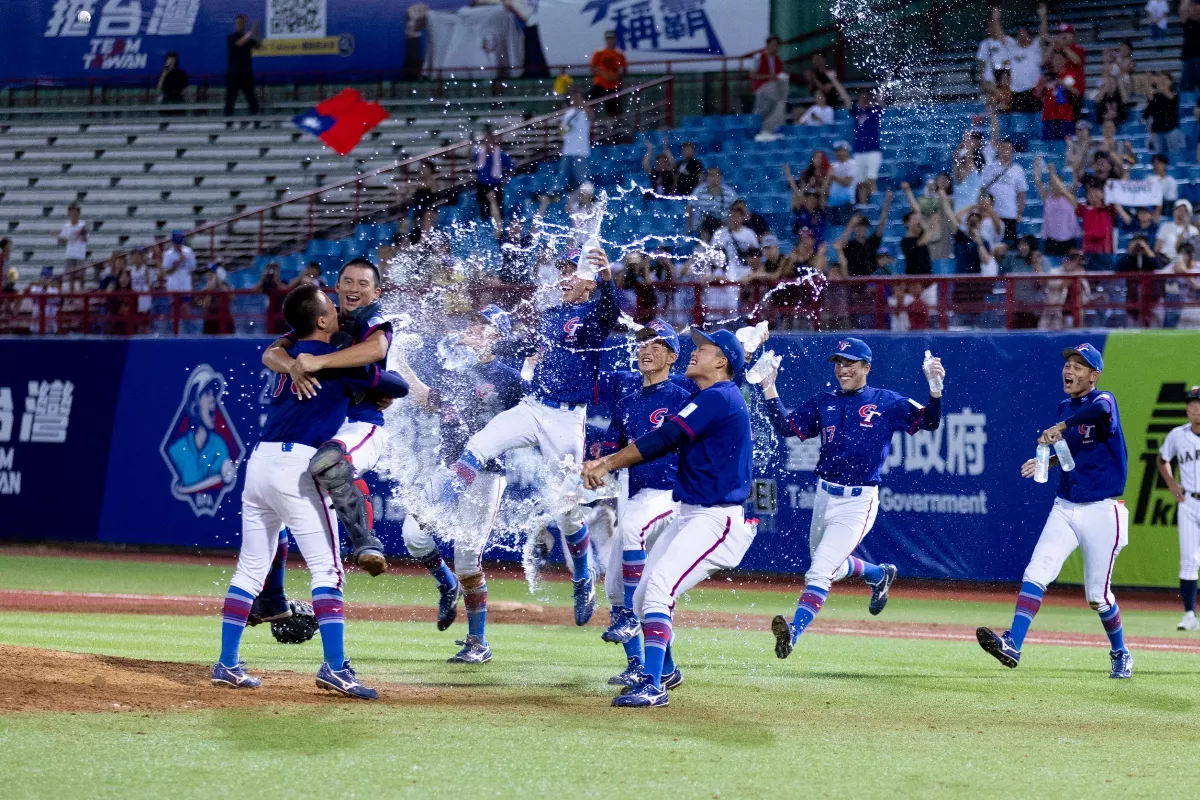 棒球／U18亞青稱王 台灣重返世界第2