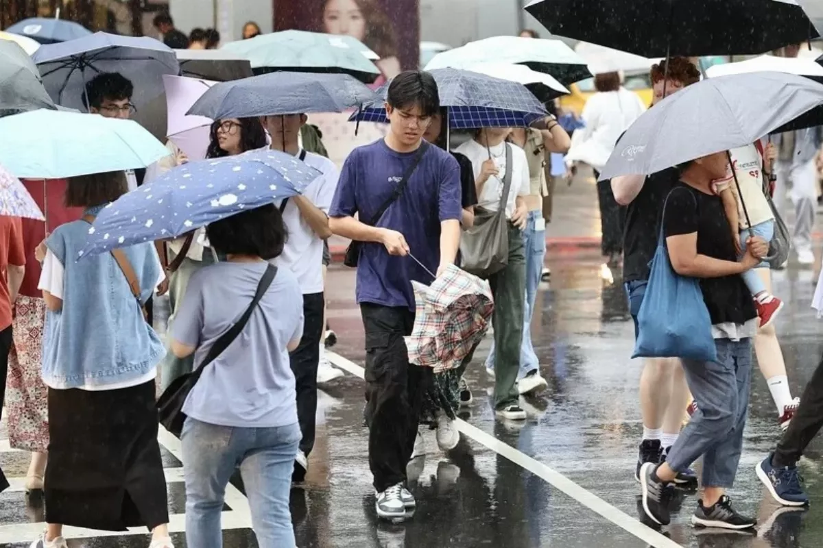 晚間降雨持續 16縣市發布豪大雨特報 