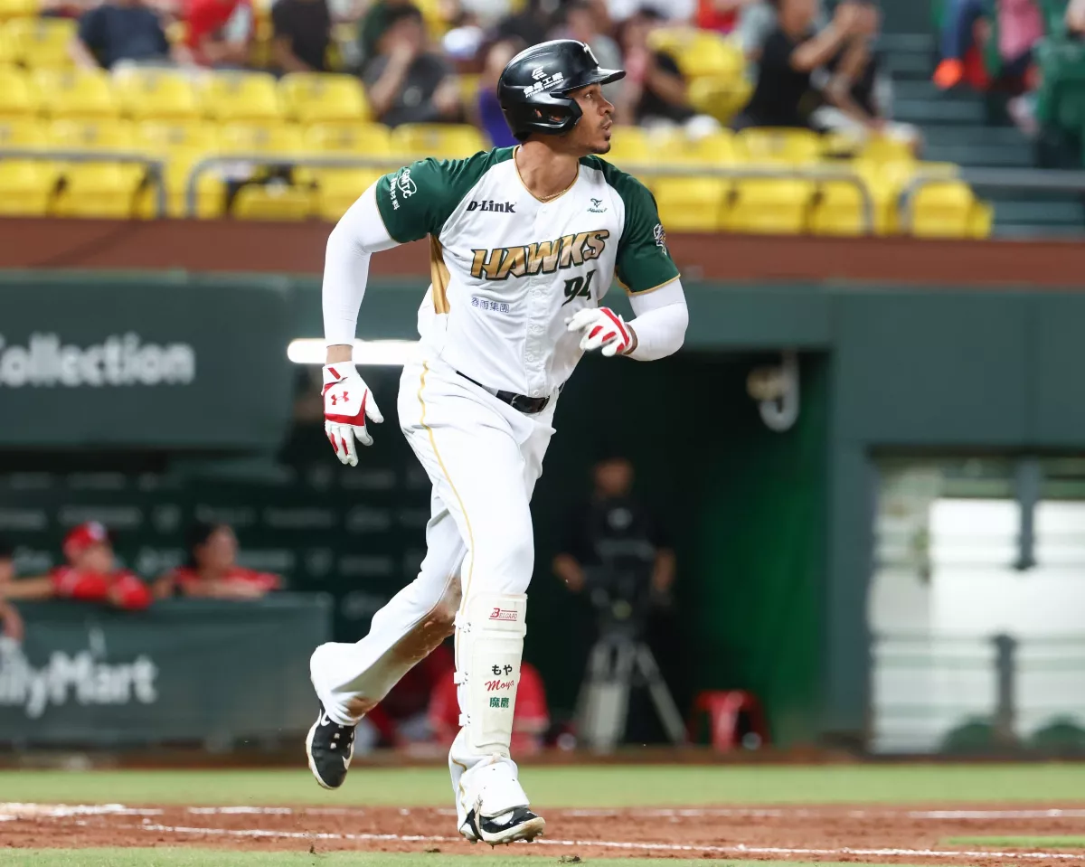 中職／魔鷹3分砲奠定勝基 兄弟魔術數字降M5