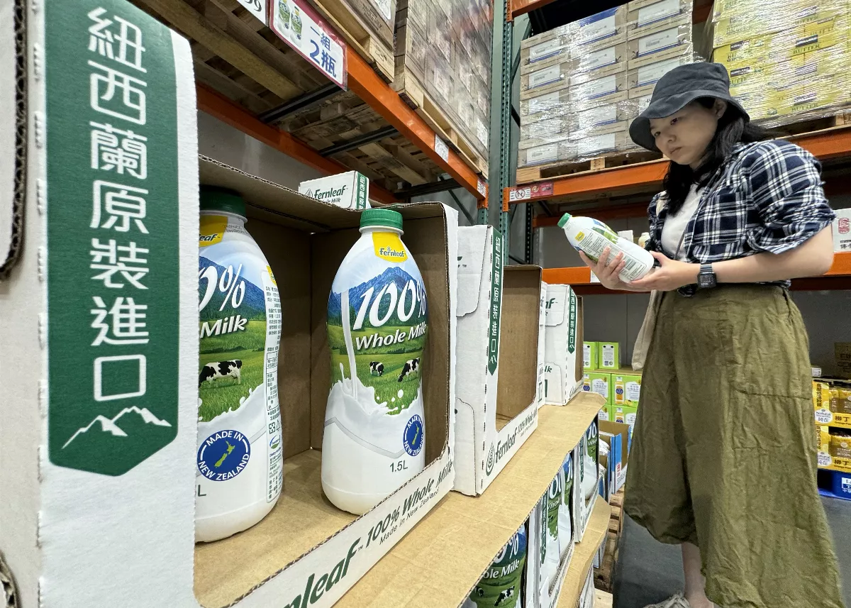 進口鮮乳標示惹議 衛福部：年底前跨部會討論
