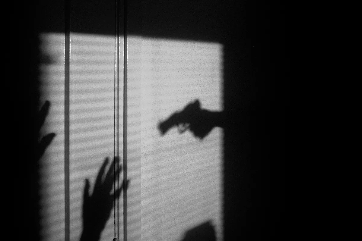 新聞不能再走鐘—在羈押人權和偵查消息之間的權衡