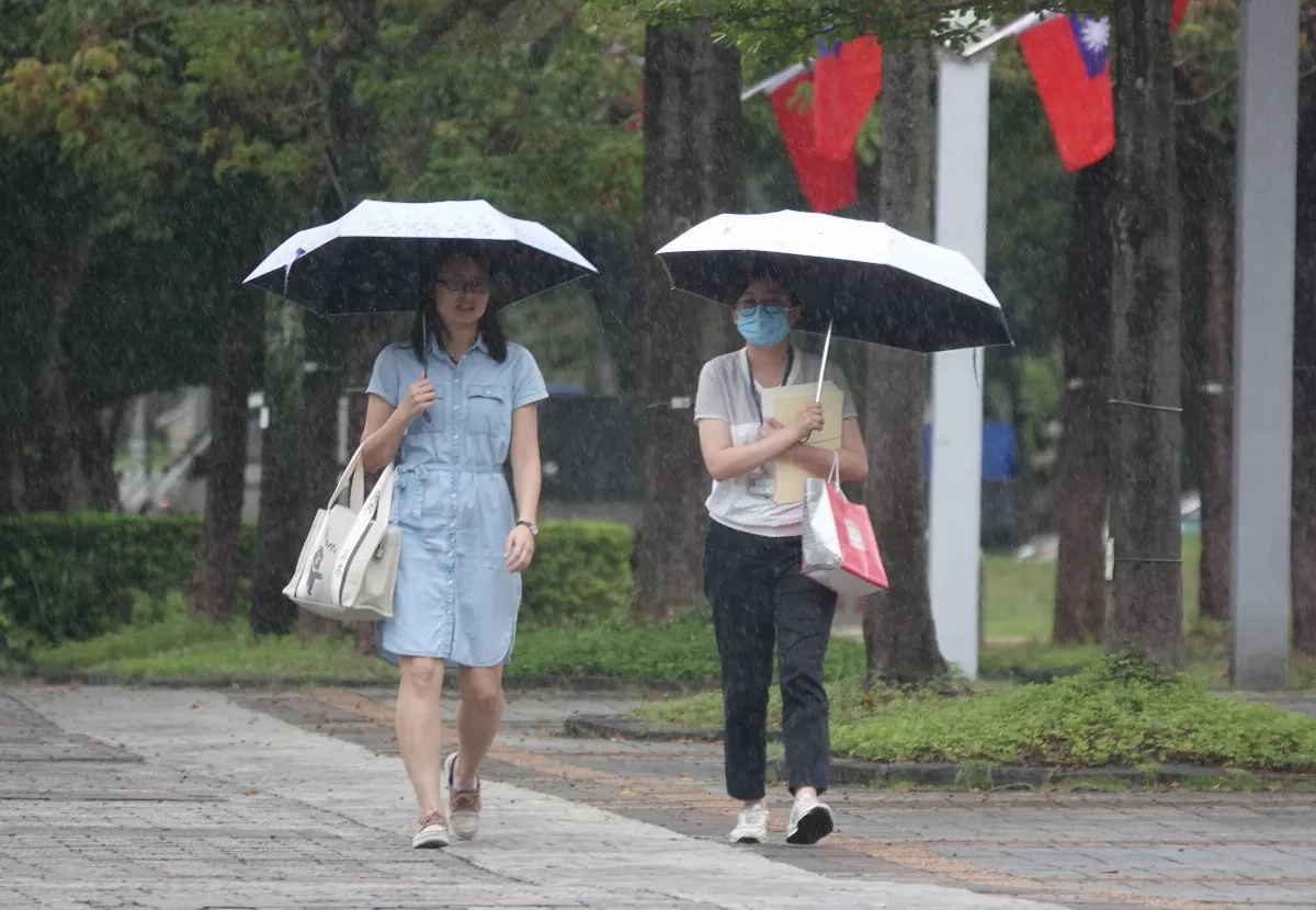 強颱山陀兒逼近 北部雨量恐超過高雄