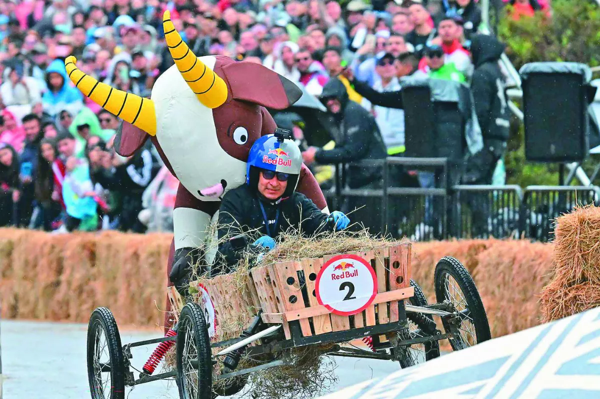 手工車比賽 各顯神通