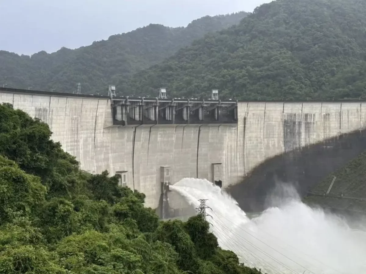 山陀兒挾帶強風豪雨 12座水庫放水調節