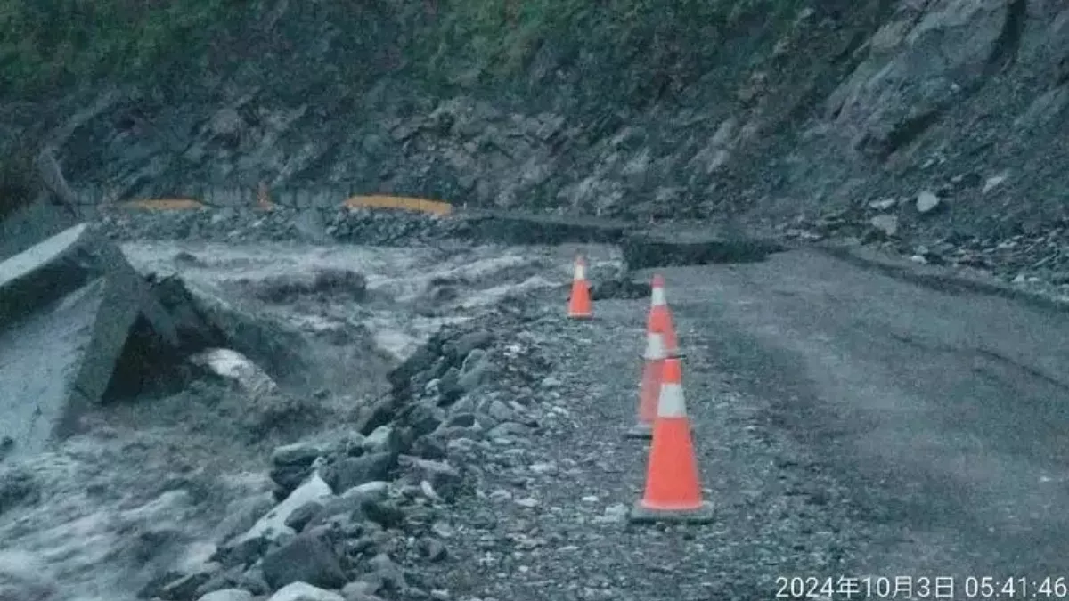 累計道路災情仍有4處 明霸克露橋明午搶通人行便道