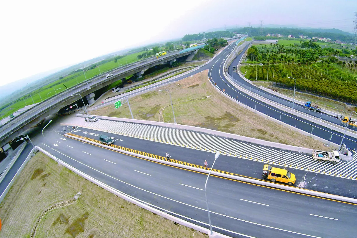 彰南大橋 興建有譜