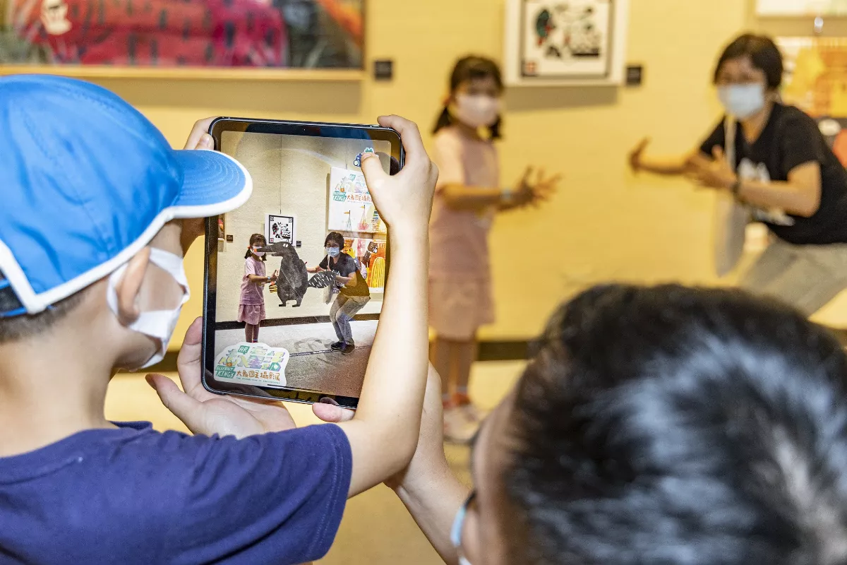 走進AR童話世界 移動故事屋「大象國王」10/12開展