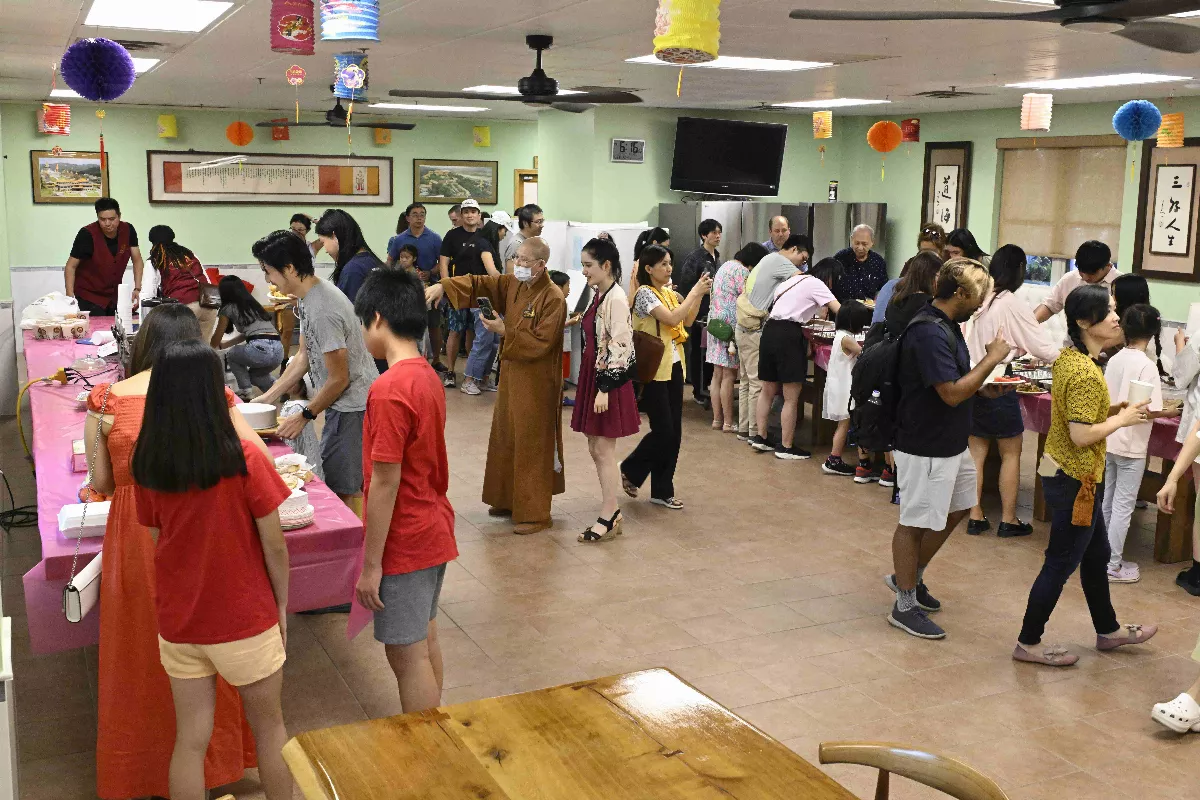 Austin Community comes together for Mid Autumn Festival