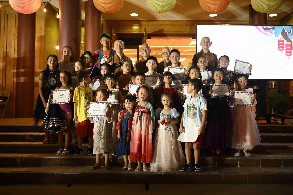 Austin Community comes together for Mid Autumn Festival