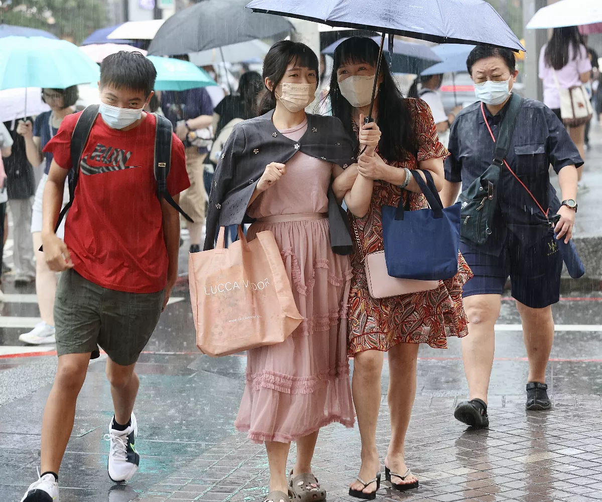 11縣市豪大雨特報 恐一路下到晚上